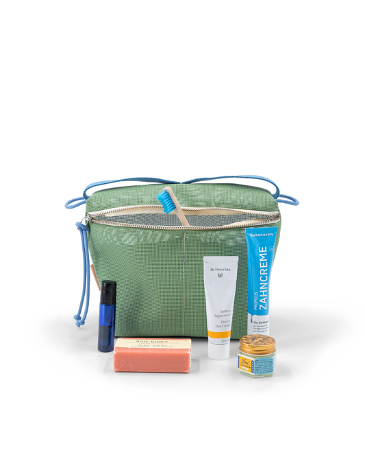 BAINU | green mesh