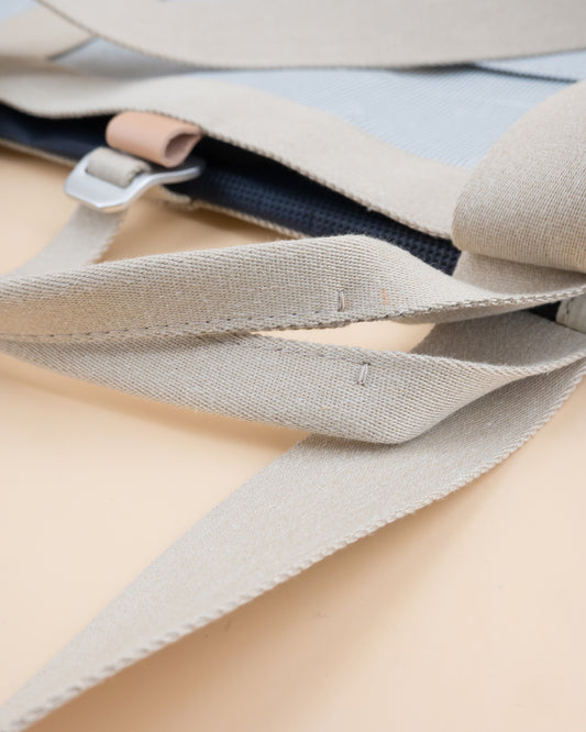 AMPLO | recycled / cloudy