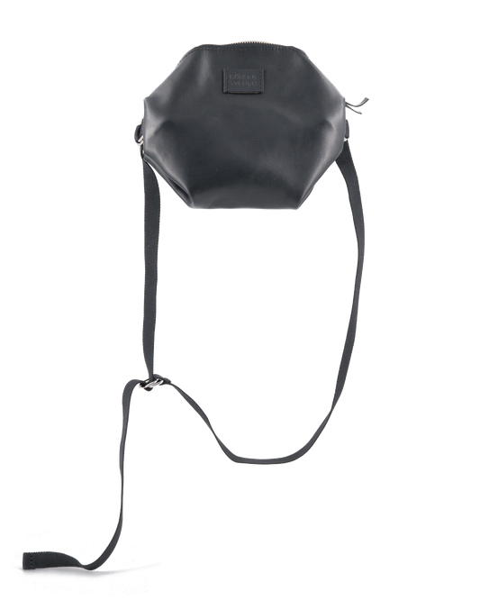 VALOR | leather / all black